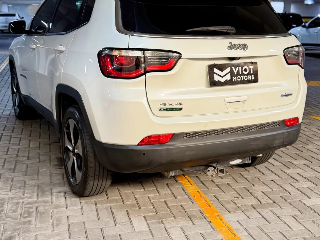 Jeep Compass 2017, foto 3 de 7